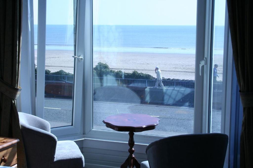 Devon View Guesthouse Swansea Ruang foto