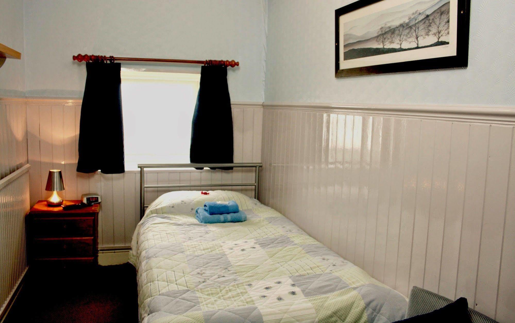 Devon View Guesthouse Swansea Bagian luar foto