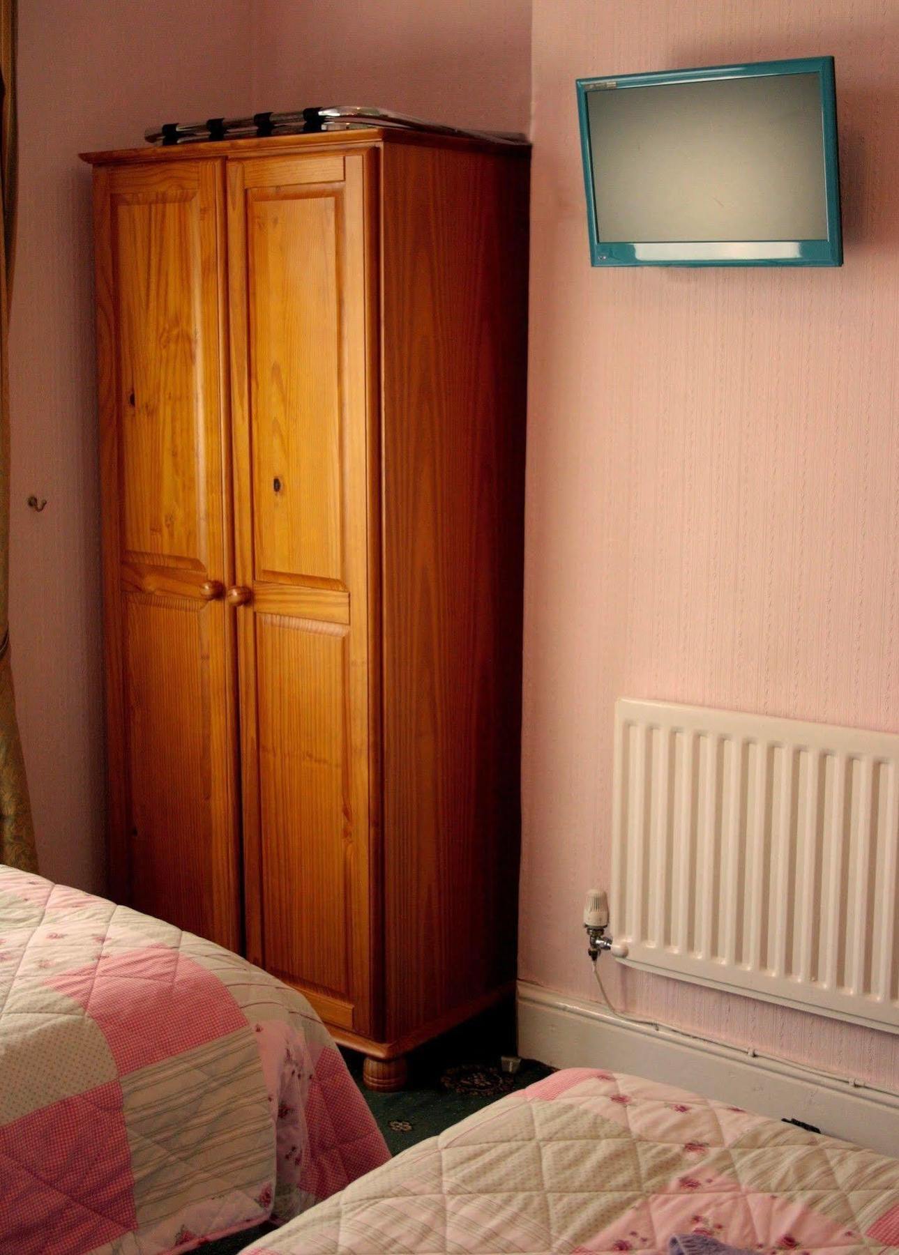Devon View Guesthouse Swansea Bagian luar foto